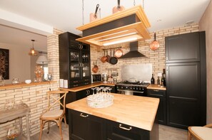 Coffee/tea maker, electric kettle - Le Logis Aux Bulles (Verzy)