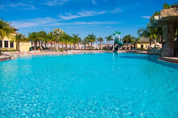 Outdoor pool - 4Bd Compass Bay The Lakeview Home 3135 (Kissimmee)