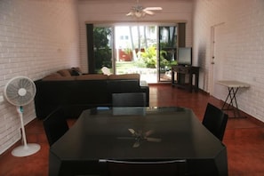 Family Condo, 2 Bedrooms | In-room dining - Casa Moises (Mazatlán)