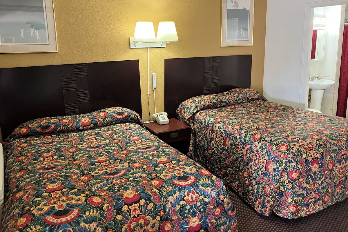 Standard Room, 2 Double Beds | Desk, iron/ironing board (on request), WiFi (free)