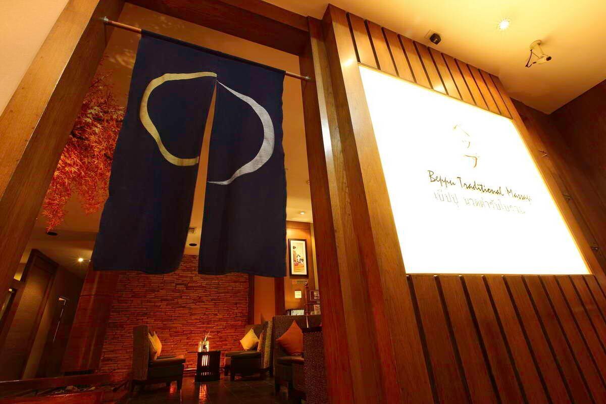 deep-tissue massages, thai massages