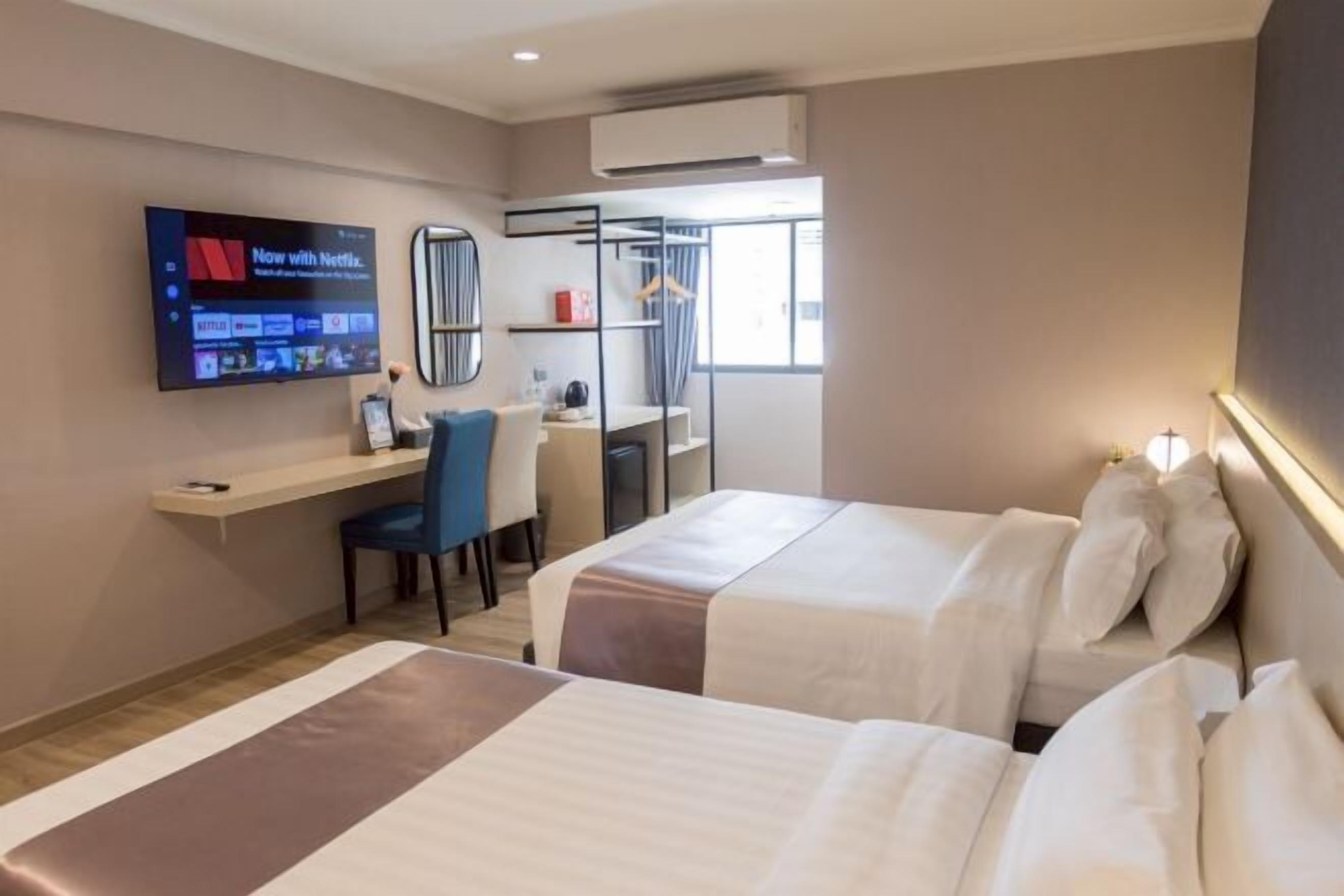 Free WiFi, bed sheets