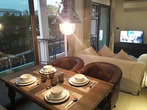 Family Suite, 2 Bedrooms, Non Smoking, Poolside | Room amenity - Venetian Pattaya By Pany (Pattaya)