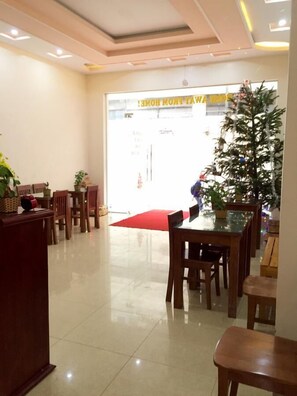 Hall