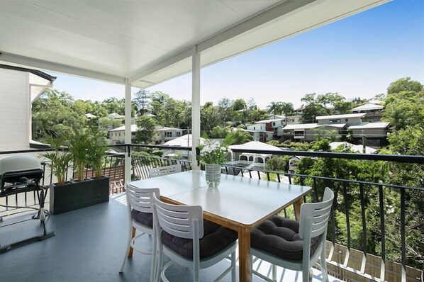 Maison Familiale, 2 chambres | Balcon