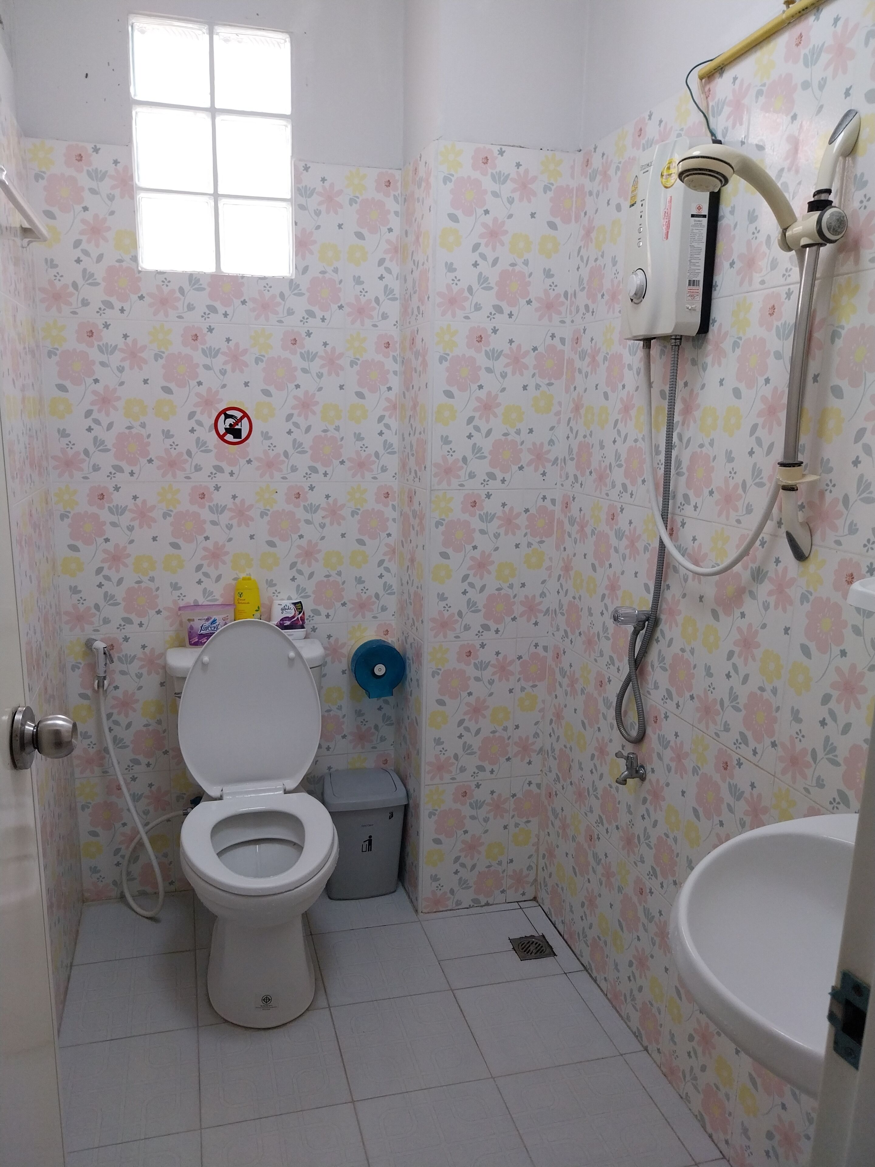 Photo - Danee Hostel
