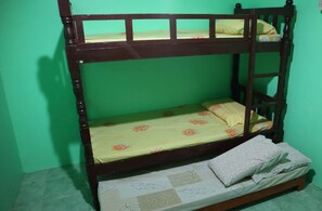 Penthouse, 2 phòng ngủ (A) | Bàn