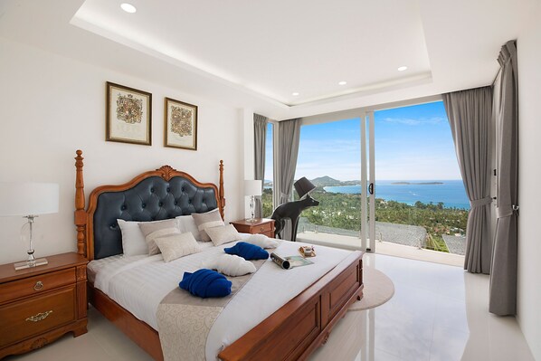 3 Bedroom Villa with Ocean View | 3 ห้องนอน, เครื่องนอนระดับพรีเมียม, ตู้นิรภัยในห้องพัก