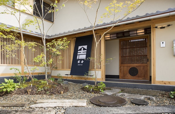 住宿正面