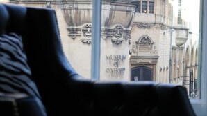 Unclassified image, 3 of 33, button - Museum Residence Oxford (Oxford)