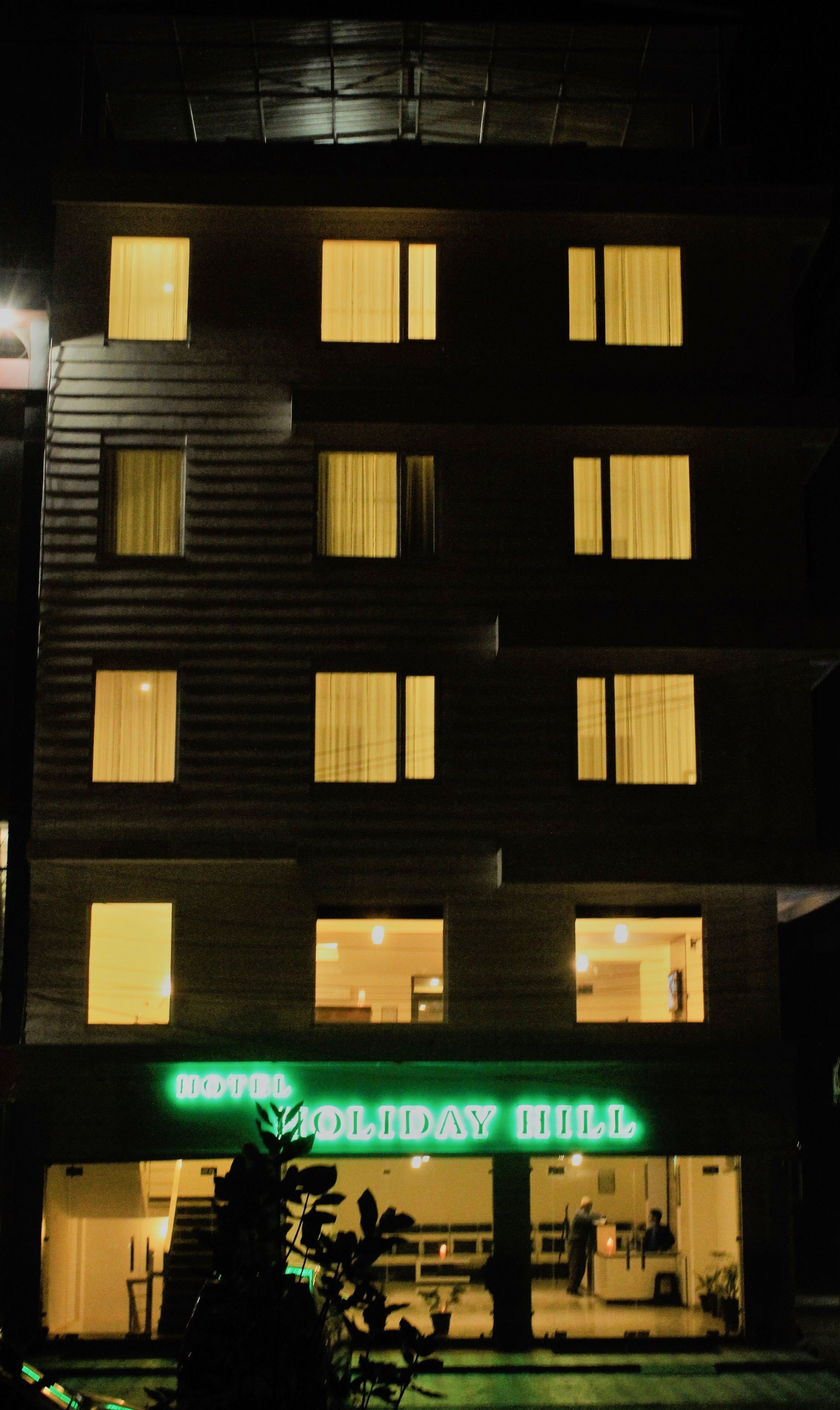 Façade de l’hébergement - soirée/nuit