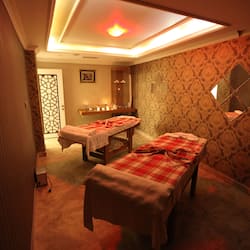 Couples treatment room(s), Turkish bath/hammam, body scrubs