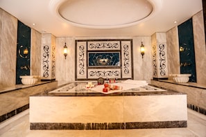 Salas para tratamentos a dois, banho turco/hammam, esfoliação corporal