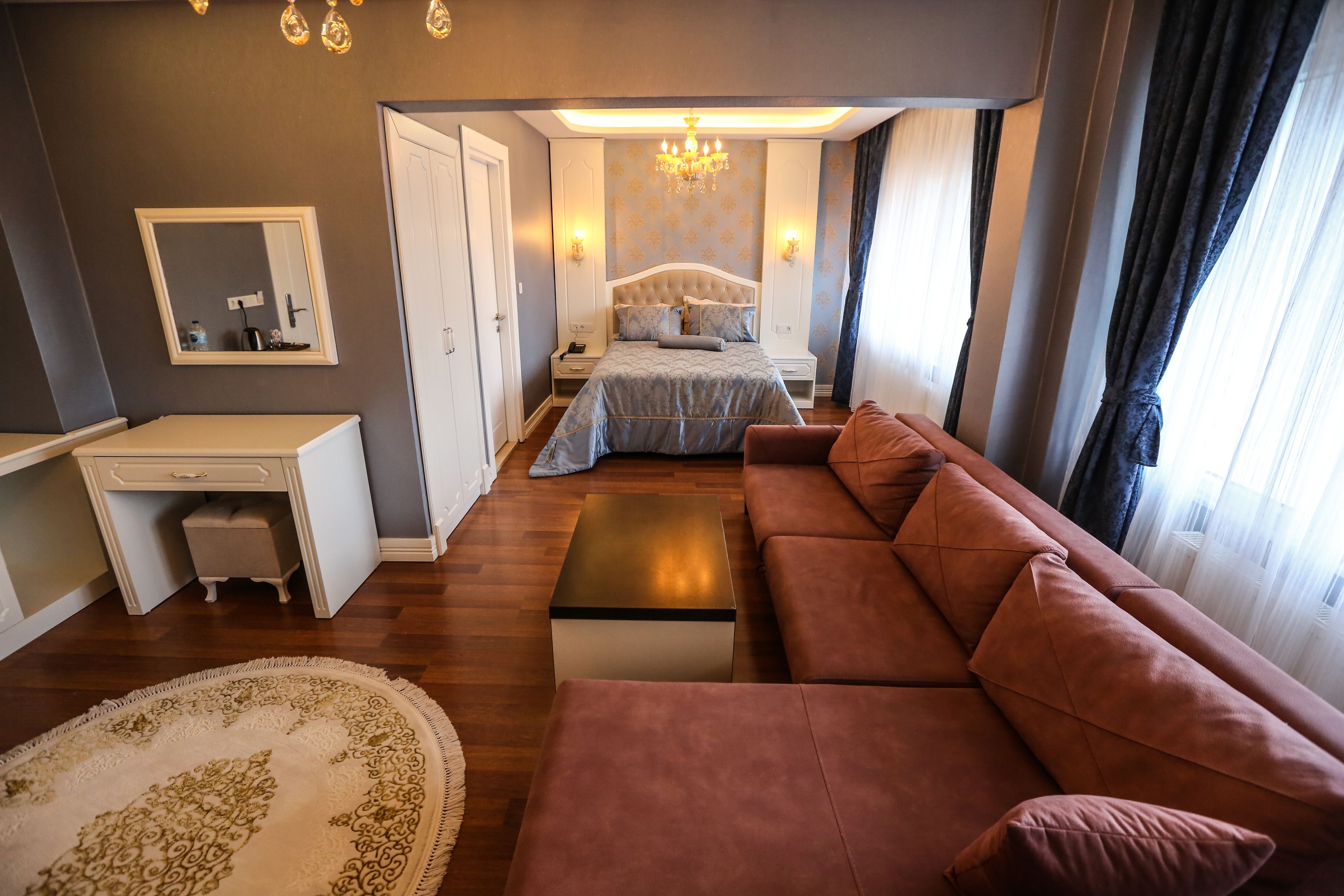 in-room safe, desk, iron/ironing board, free wifi