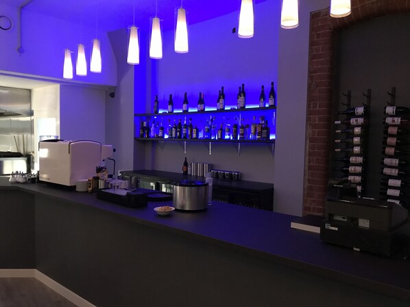Bar (en la propiedad)
