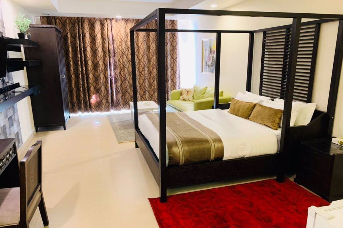 family suite, 2 bedrooms | premium bedding, down duvets, minibar, in-room safe