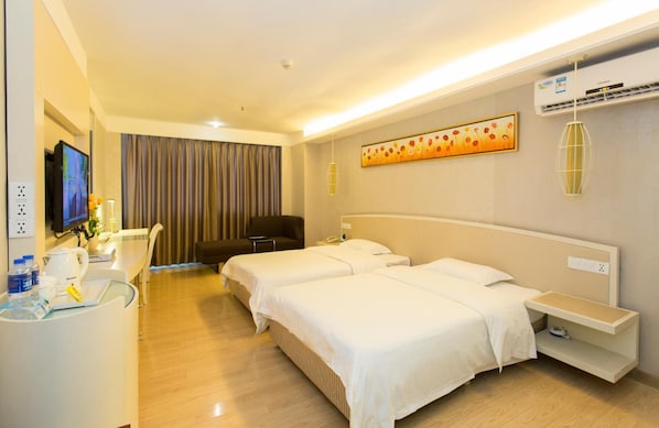 In-room safe, desk, blackout drapes, soundproofing