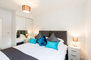 2 bedrooms, hypo-allergenic bedding available, soundproofing