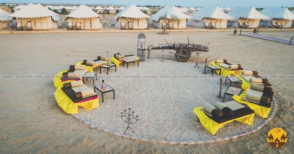 Fireplace - Desert Adventure Camp Jaisalmer (Jaisalmer)