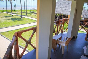 Balcony - Saadani Park Hotel (Mkwaja)