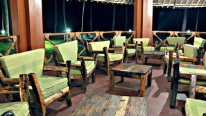 Bar (on property) - Saadani Park Hotel (Mkwaja)