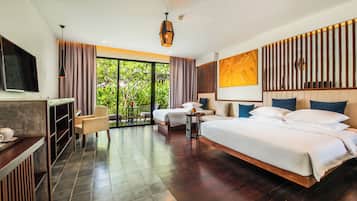 Family Room, Pool View | Garden view