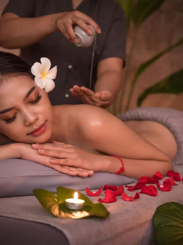 Phòng trị liệu đôi, trị liệu toàn thân, liệu pháp hương thơm