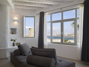 One Bedroom Suite Sea View No 10 | 沙滩/海景