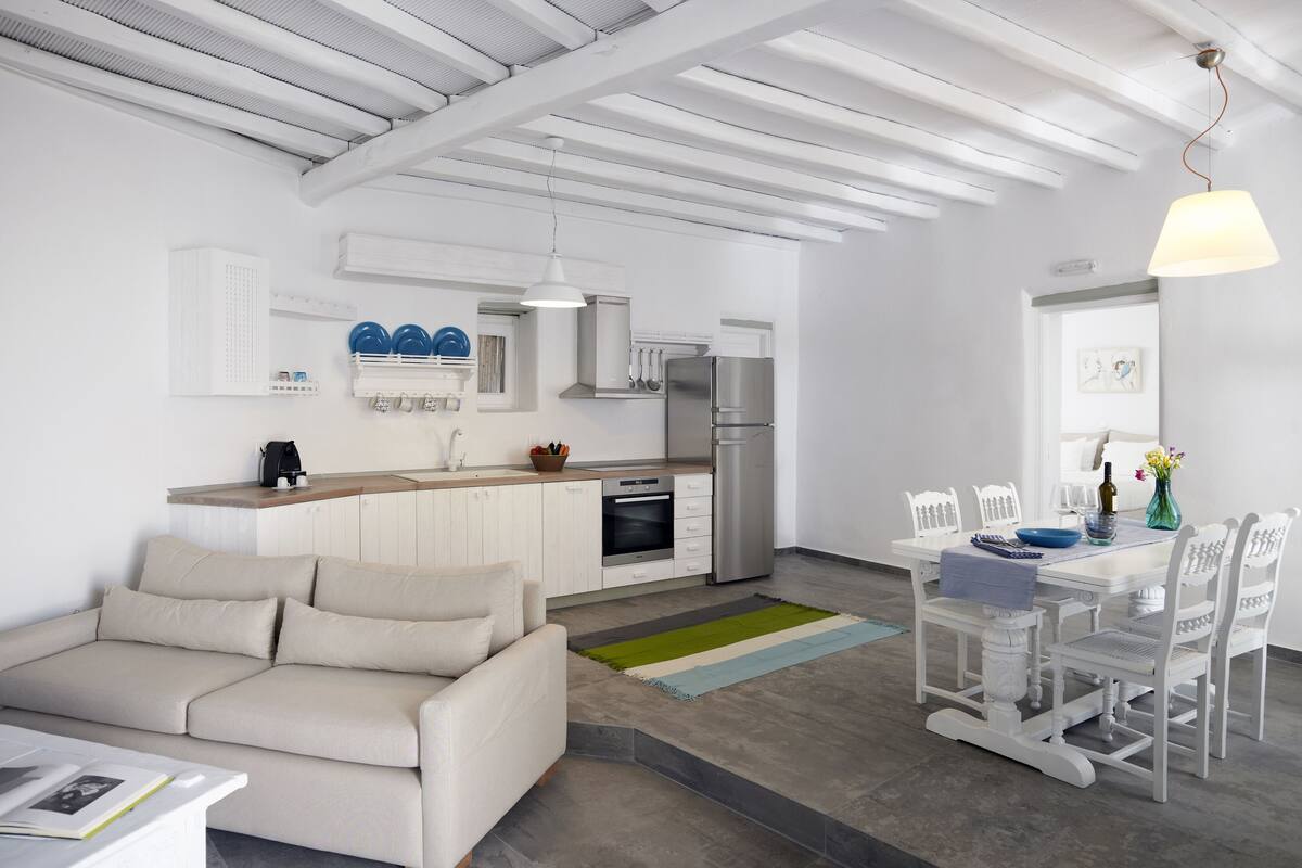 one bedroom suite sea view no 8 | living area | 32-inch flat-screen tv with digital channels, tv, netflix