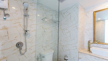 Shower, towels, soap, shampoo