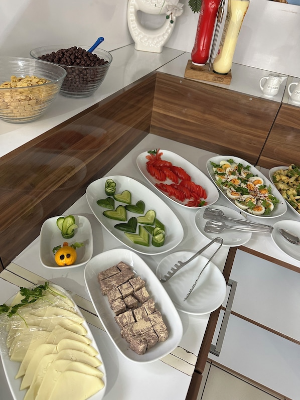 Desayuno buffet incluido todos los días