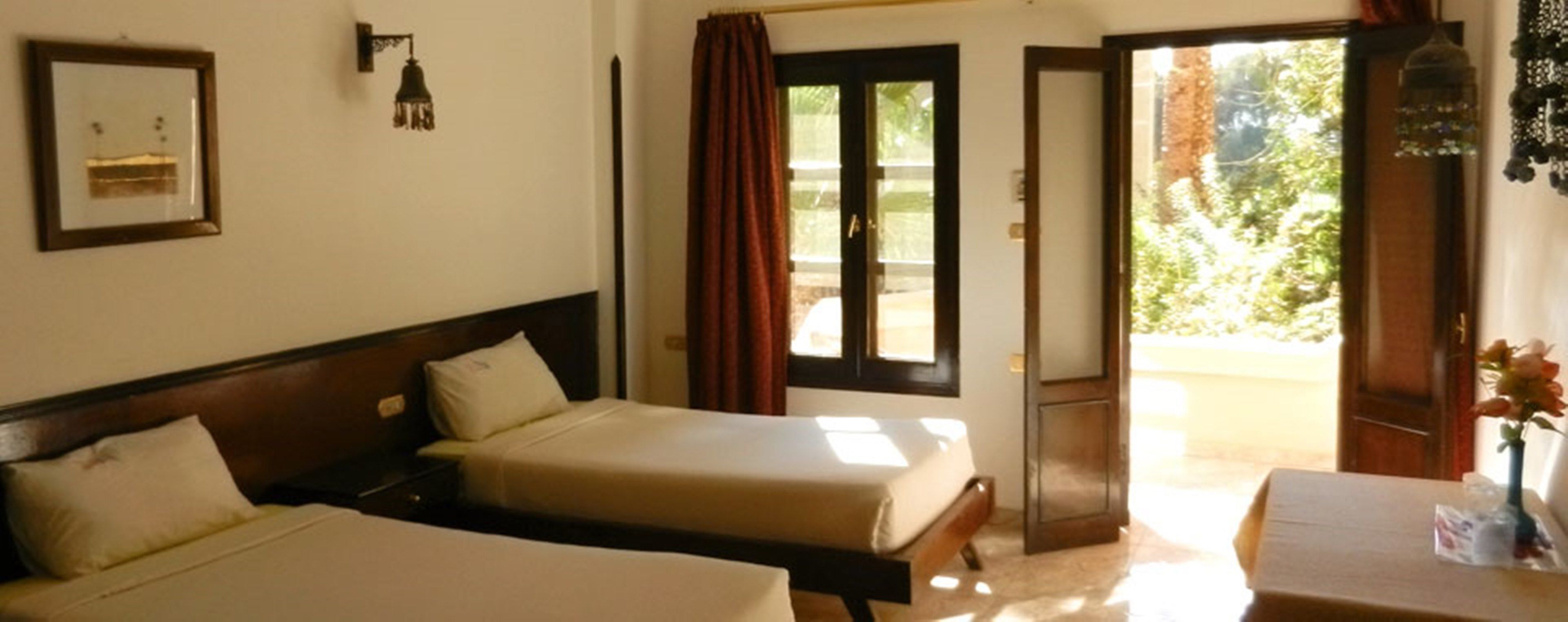 Minibar, desk, free WiFi, bed sheets