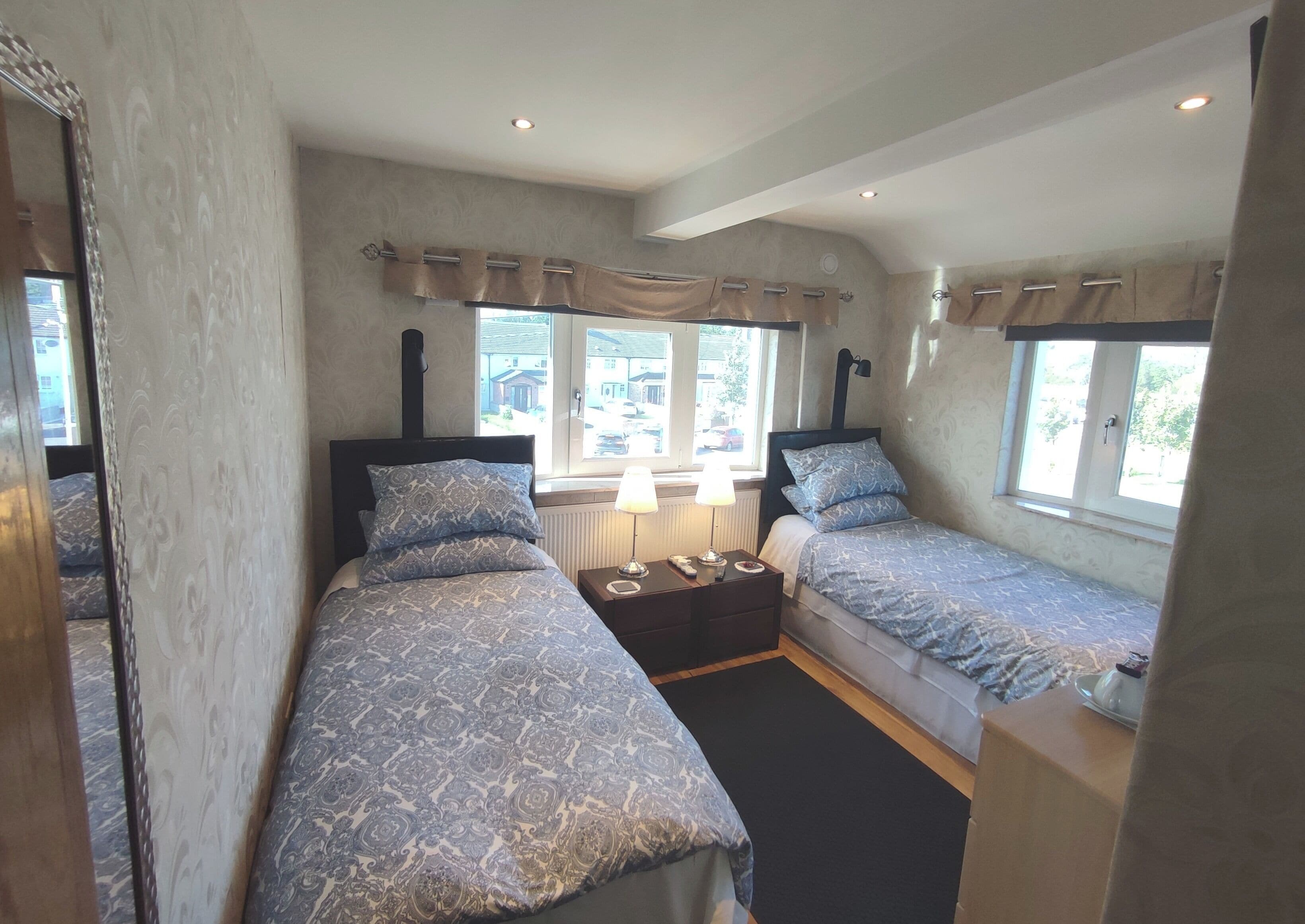 Standard Twin Room, 2 Twin Beds, Non Smoking, Garden View | Individually decorated, individually furnished, blackout drapes