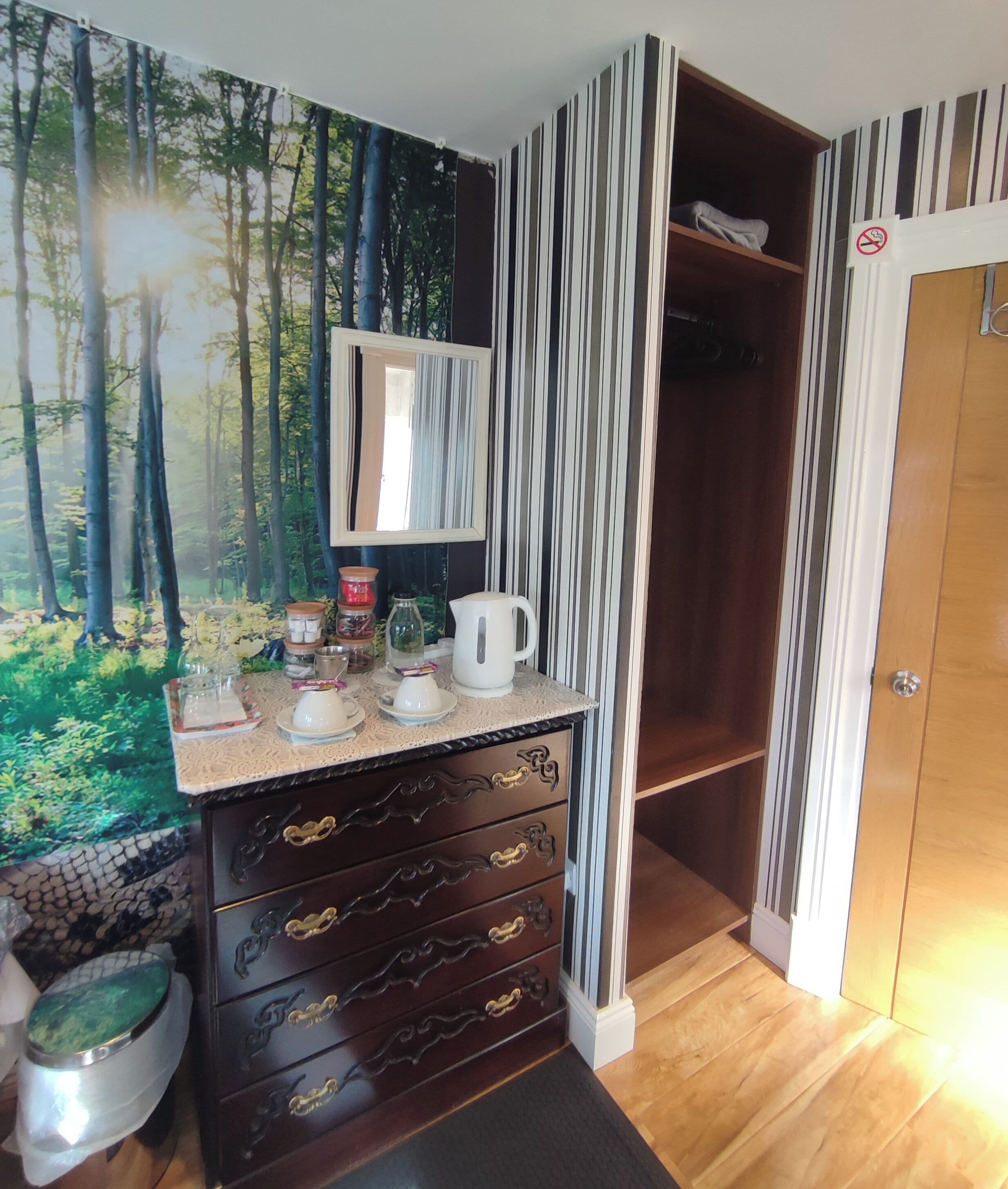 Standard Twin Room, 2 Twin Beds, Non Smoking, Garden View | Individually decorated, individually furnished, blackout drapes