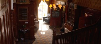 Mansfield Castle Hotel