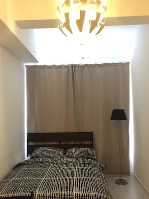 Iron/ironing board, free WiFi