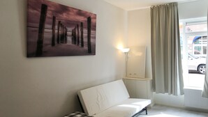 Flat-screen TV - The Hague Short-Stay (The Hague)