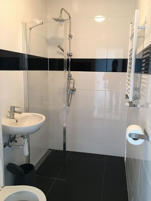 Appartamento Comfort, 1 camera da letto | Bagno | Doccia, asciugacapelli