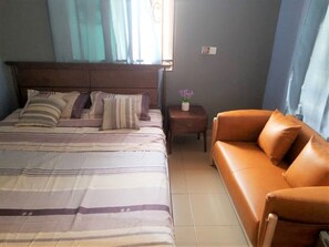 Habitación doble superior | Escritorio, wifi gratis, ropa de cama