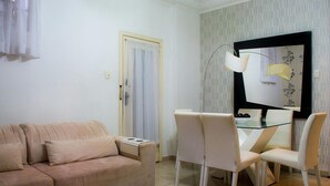 Appartement (C2-0014) | Salle de séjour