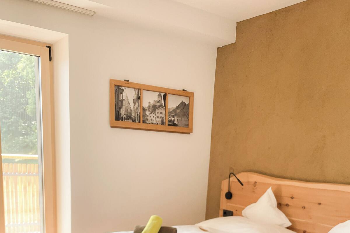 Design Condo, 1 Bedroom | Premium bedding, in-room safe, desk, soundproofing