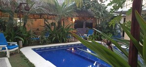 Economy Room, 1 Double Bed, Air conditioning, Tower (3er Piso) - Hotel Quinta Diamante (Acapulco)