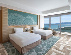Ocean View Ambassador Queen Bed Suite (unlimited free entry to the water park & Lost chambers during | View from room - Atlantis Sanya (Sanya)
