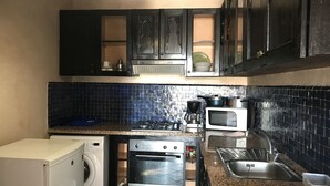 Deluxe Apartment, 2 Bedrooms | Private kitchen - Majorelle Luxury Appartement (Marrakech)