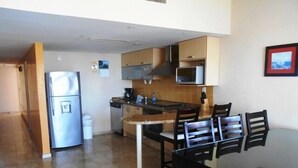 Unclassified image, 2 of 18, button - Condo Portofino Carbajal (Mazatlán)