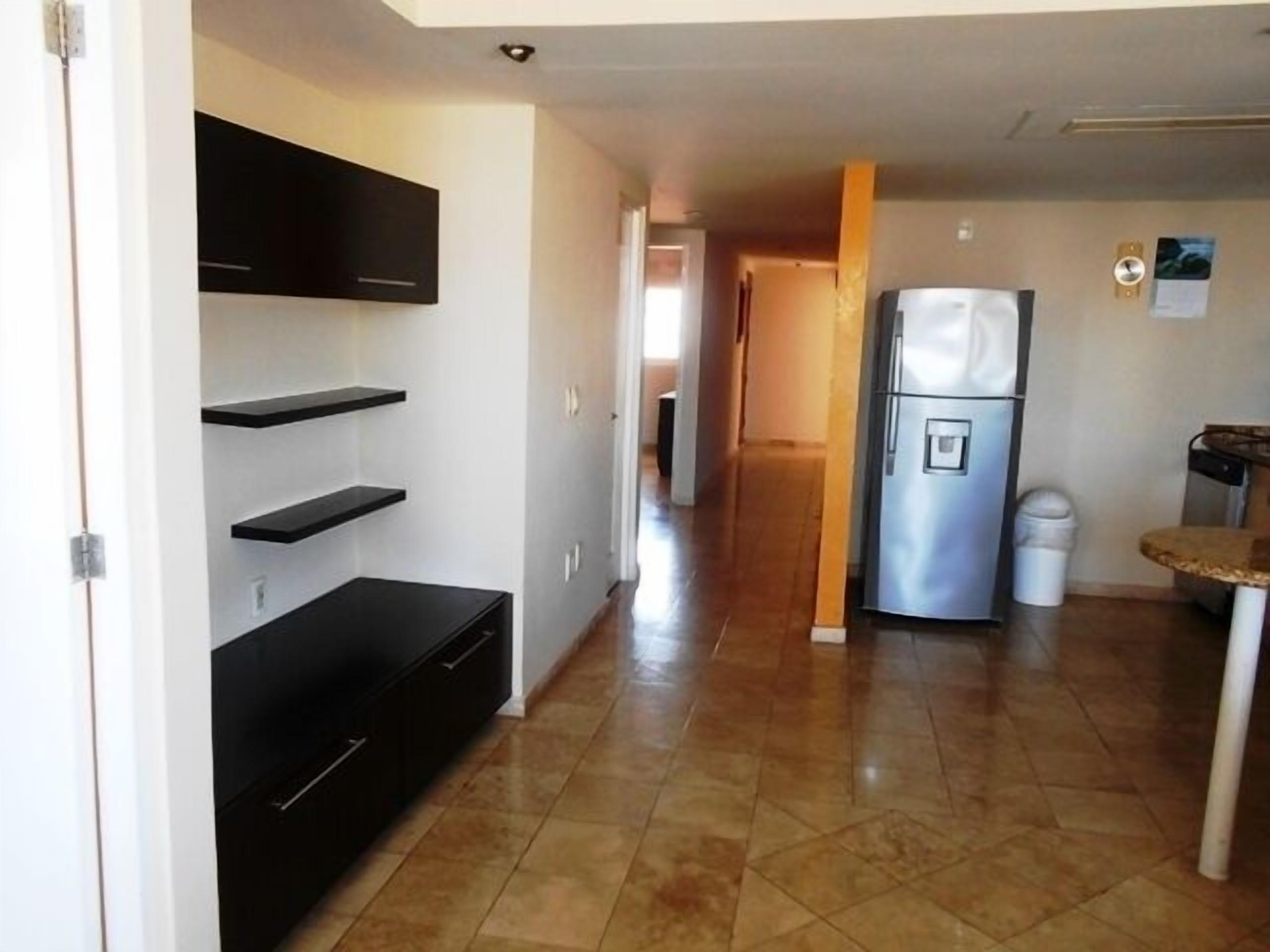 Condo familiar, 3 habitaciones, vista a la marina, junto a la alberca | Cocina privada | Refrigerador, microondas, horno y parrilla de estufa 