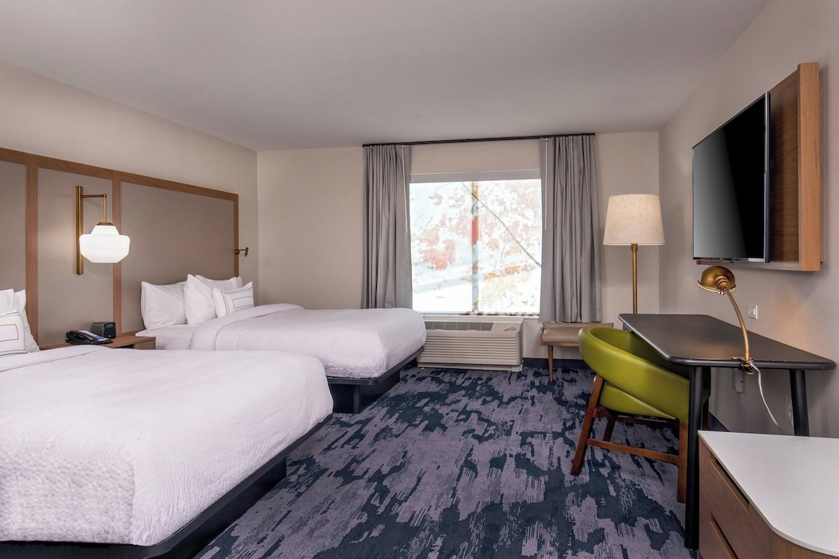 Room, 2 Queen Beds | In-room safe, desk, blackout drapes, iron/ironing board