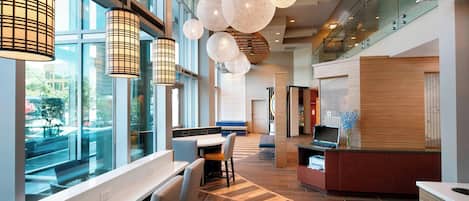 Lobby lounge