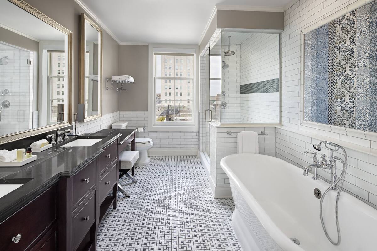 suite, 1 king bed | bathroom | free toiletries, hair dryer, towels, soap