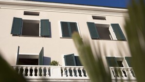 Front of property - Porto Sole Rooms (Portoferraio)
